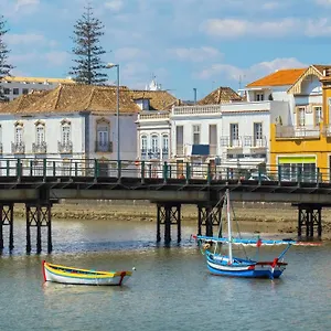 Two Bedroom Stylish Apartment. Tavira