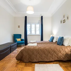 https://cruz-apartments.hotels-lisbon-portugal.com